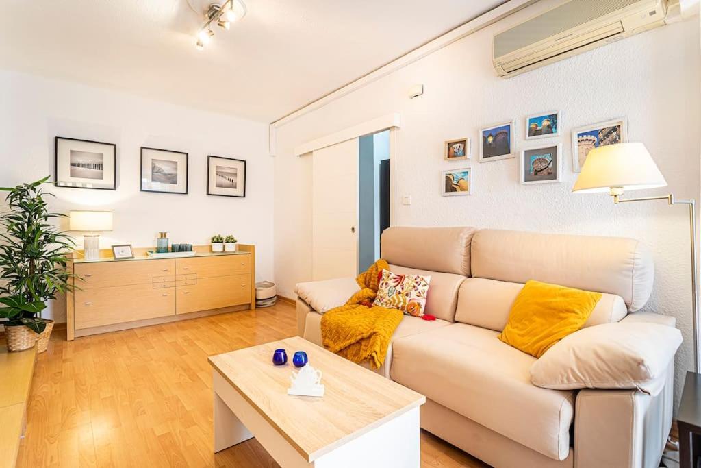 Precioso Piso Moderno: Terraza, A/C, Netflix, Wifi Apartment Valencia Ngoại thất bức ảnh