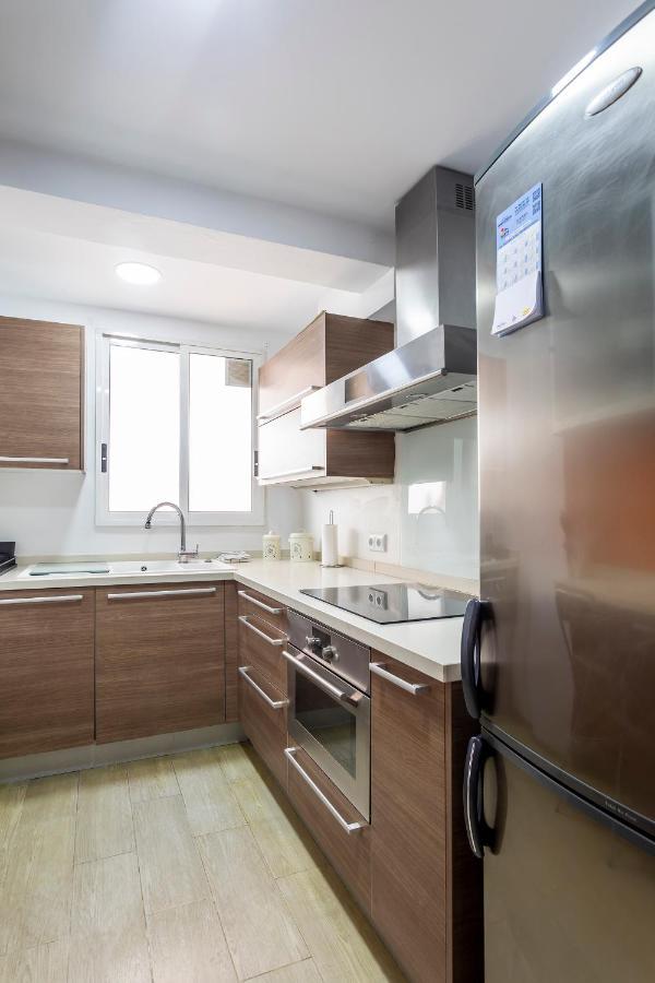 Precioso Piso Moderno: Terraza, A/C, Netflix, Wifi Apartment Valencia Ngoại thất bức ảnh
